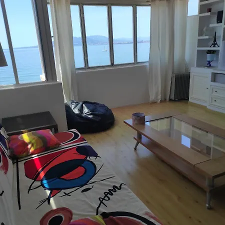 Magnificent 5 Bedroom In Front Willa