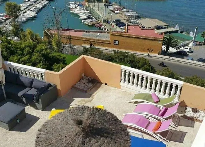 Magnificent 5 Bedroom In Front Màlaga